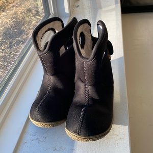 Bogs faux fur lined waterproof boots
